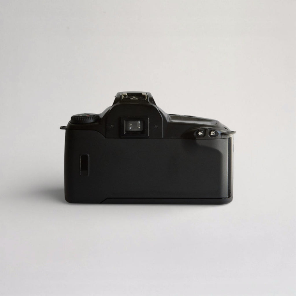 Canon EOS 3000