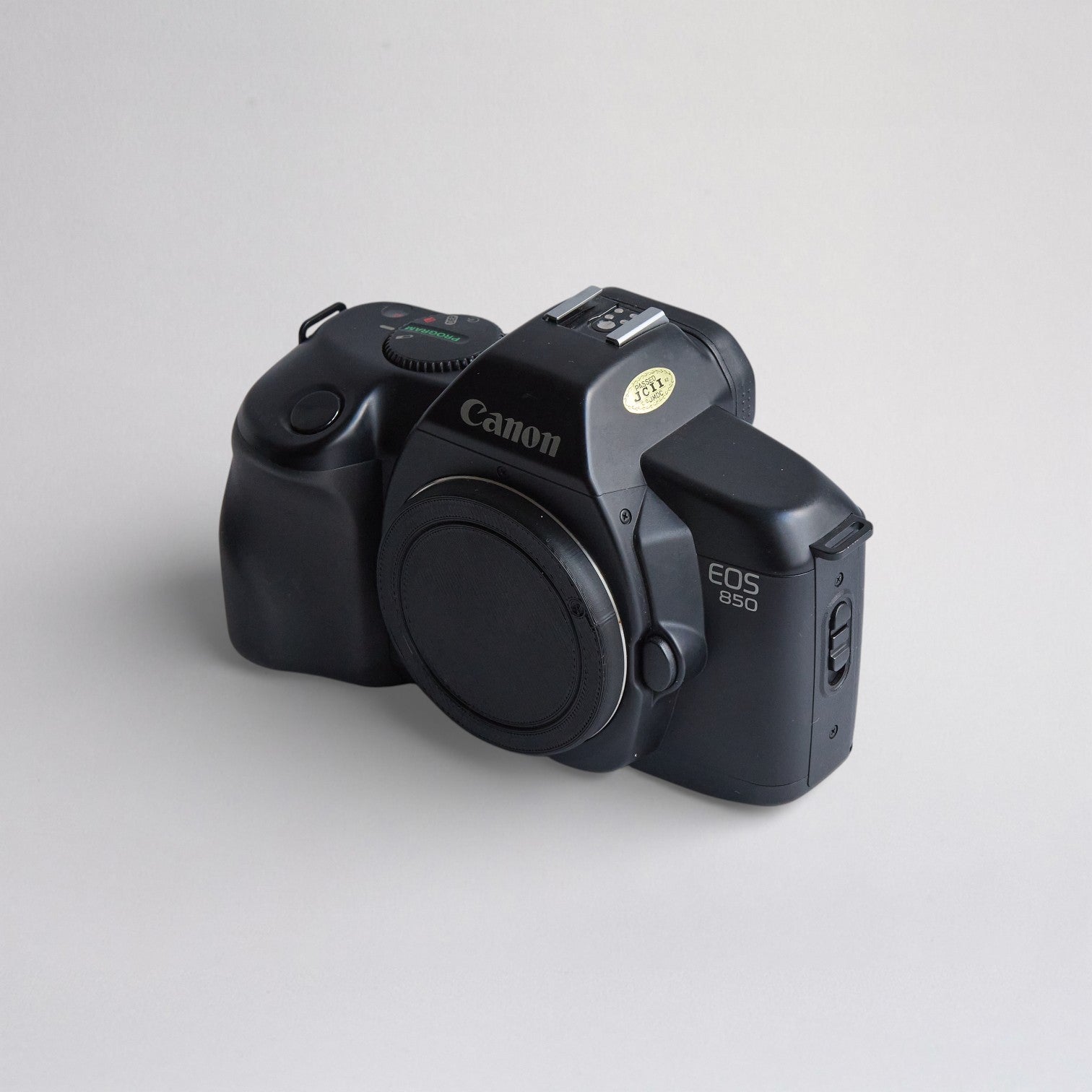 Canon EOS 850