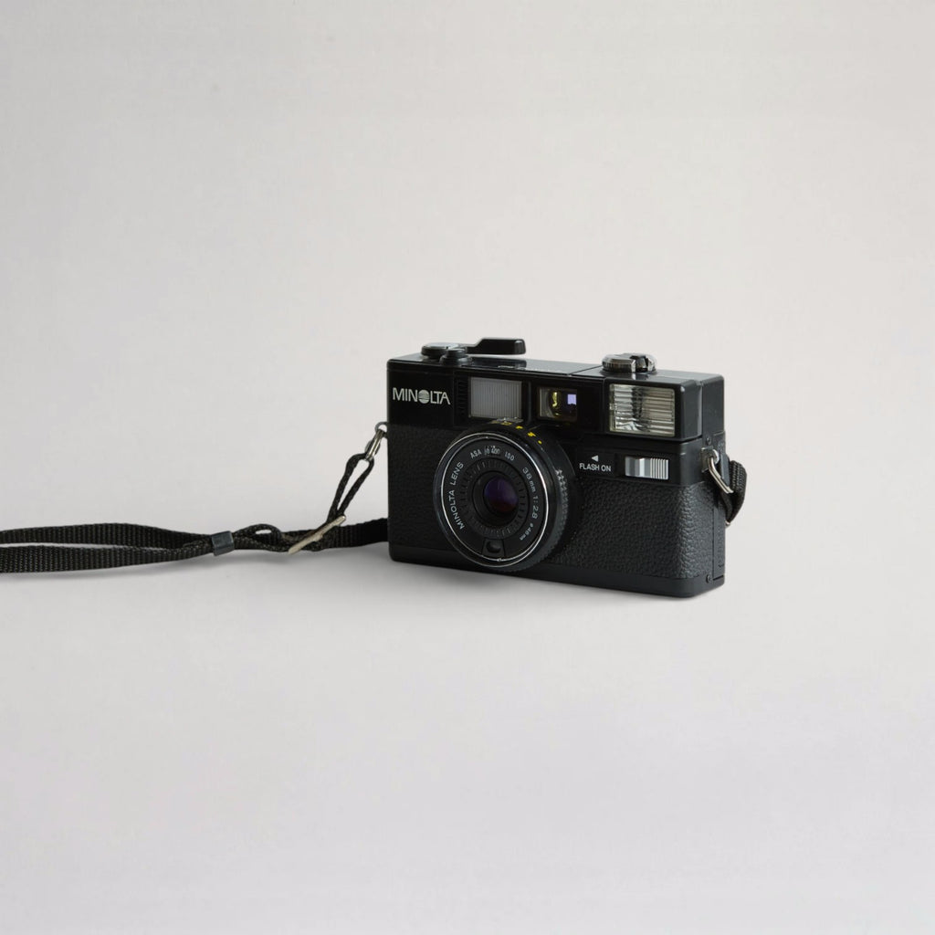 Minolta Hi-Matic S2