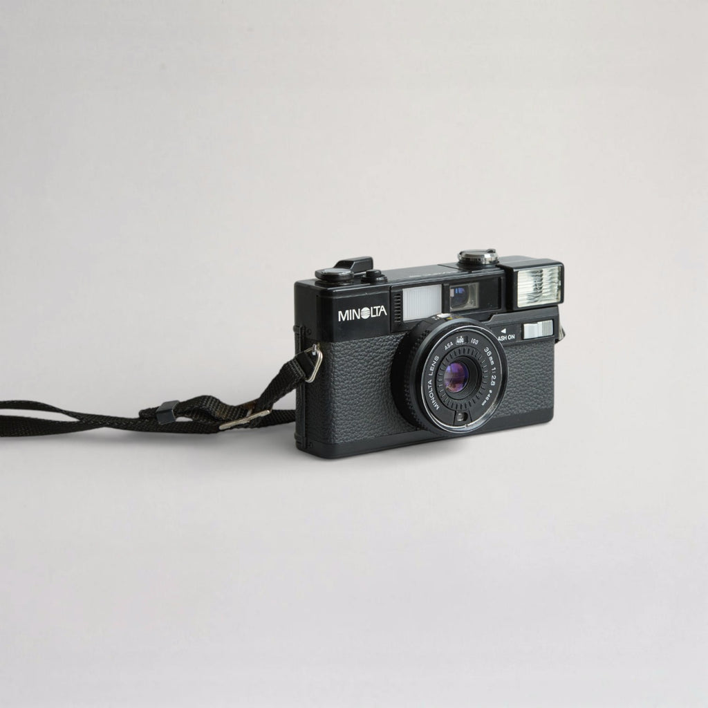 Minolta Hi-Matic S2